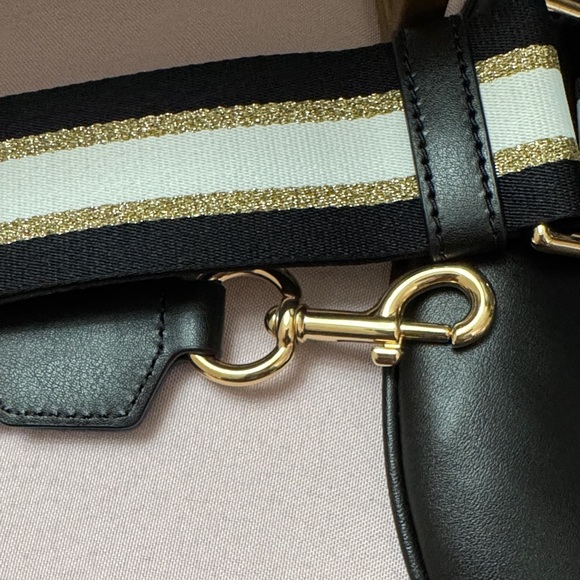 Marc Jacobs Black Leather Crossbody Bag - Picture 9 of 10